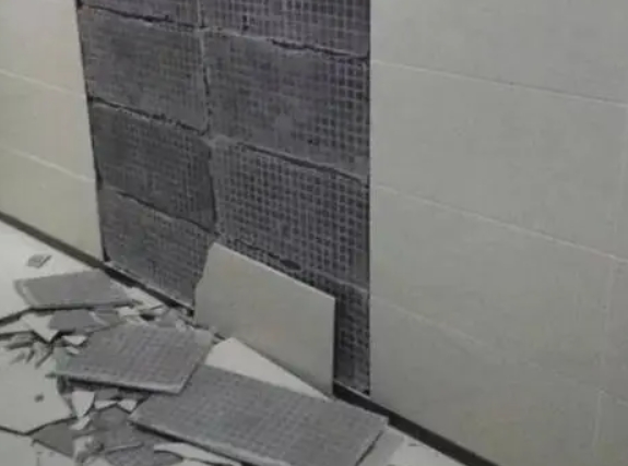 玉溪瓷砖空鼓维修公司分享下玉溪墙砖松动维修的知识